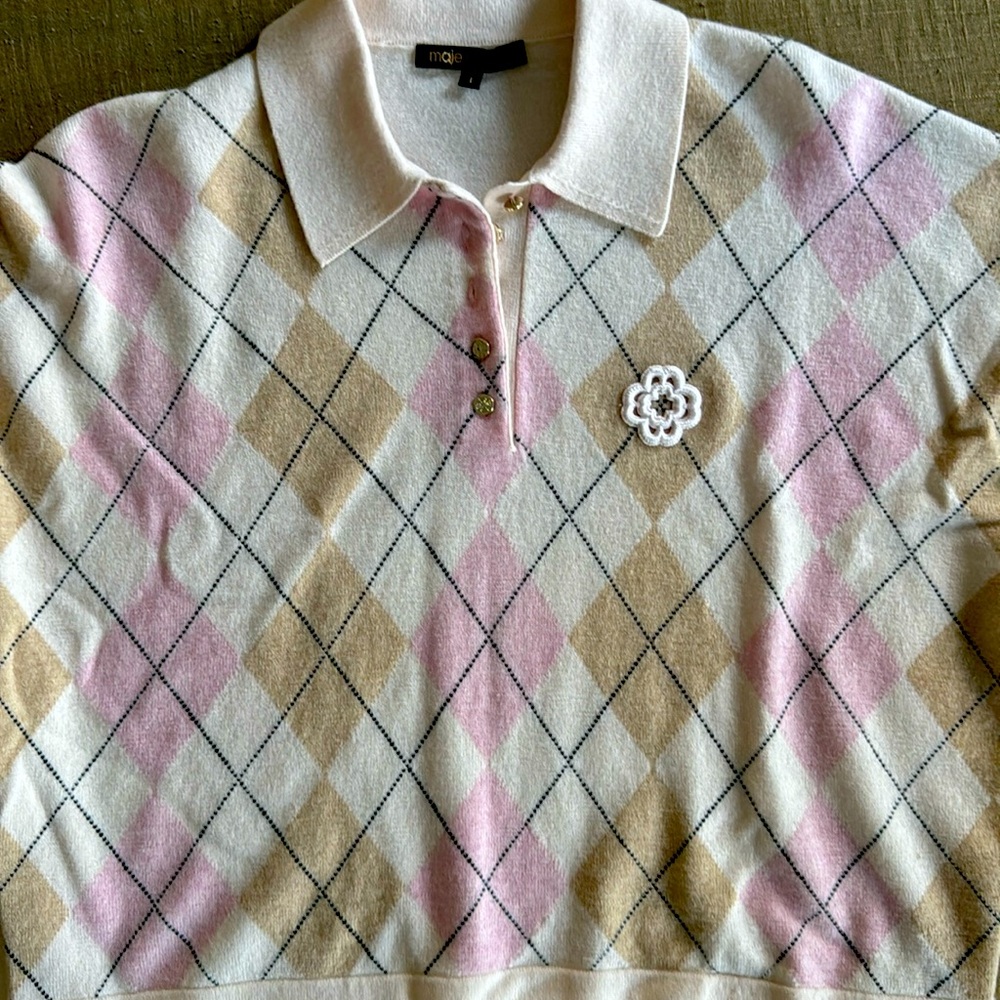 MAJE (never worn) knit of the season! Pink/beige argyle/polo style/softest feel